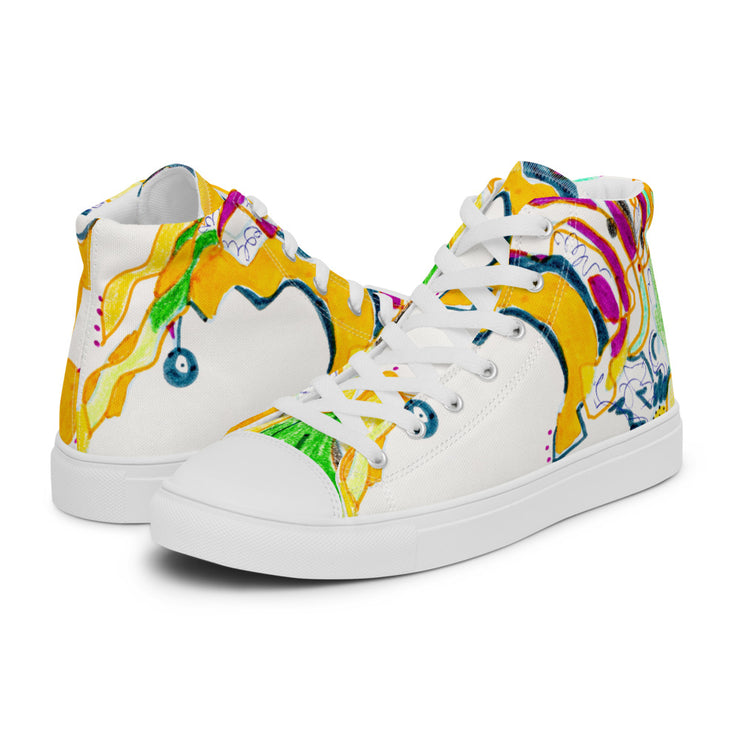 A printed Men’s high top canvas shoes