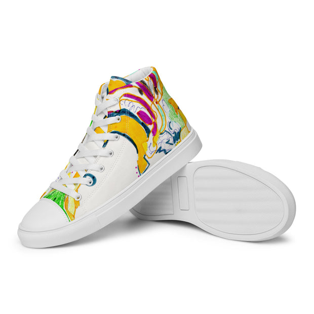 A printed Men’s high top canvas shoes