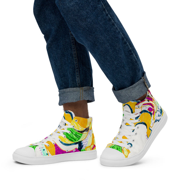 A printed Men’s high top canvas shoes