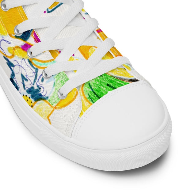 A printed Men’s high top canvas shoes